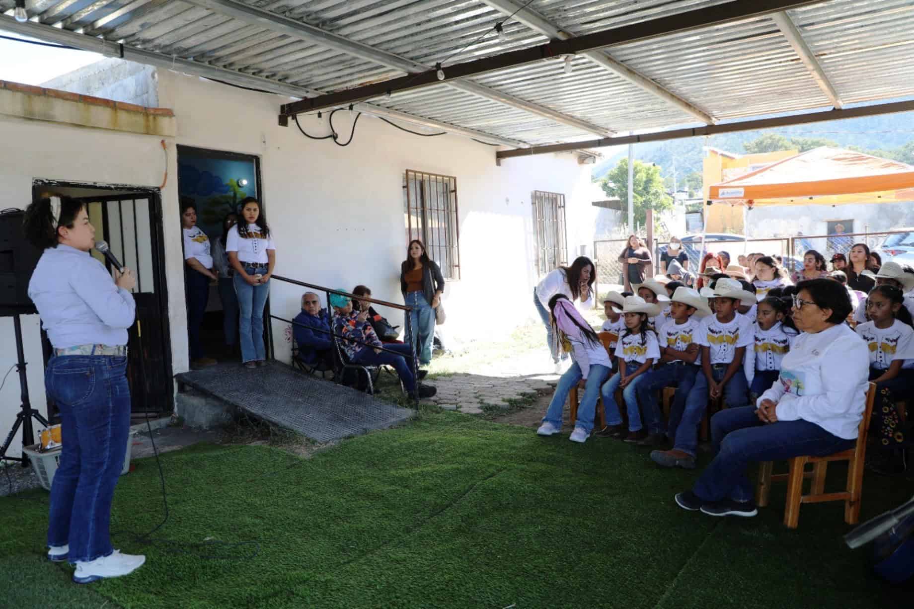 Los Lirios en Arteaga: talleres para prevenir la violencia en comunidades
