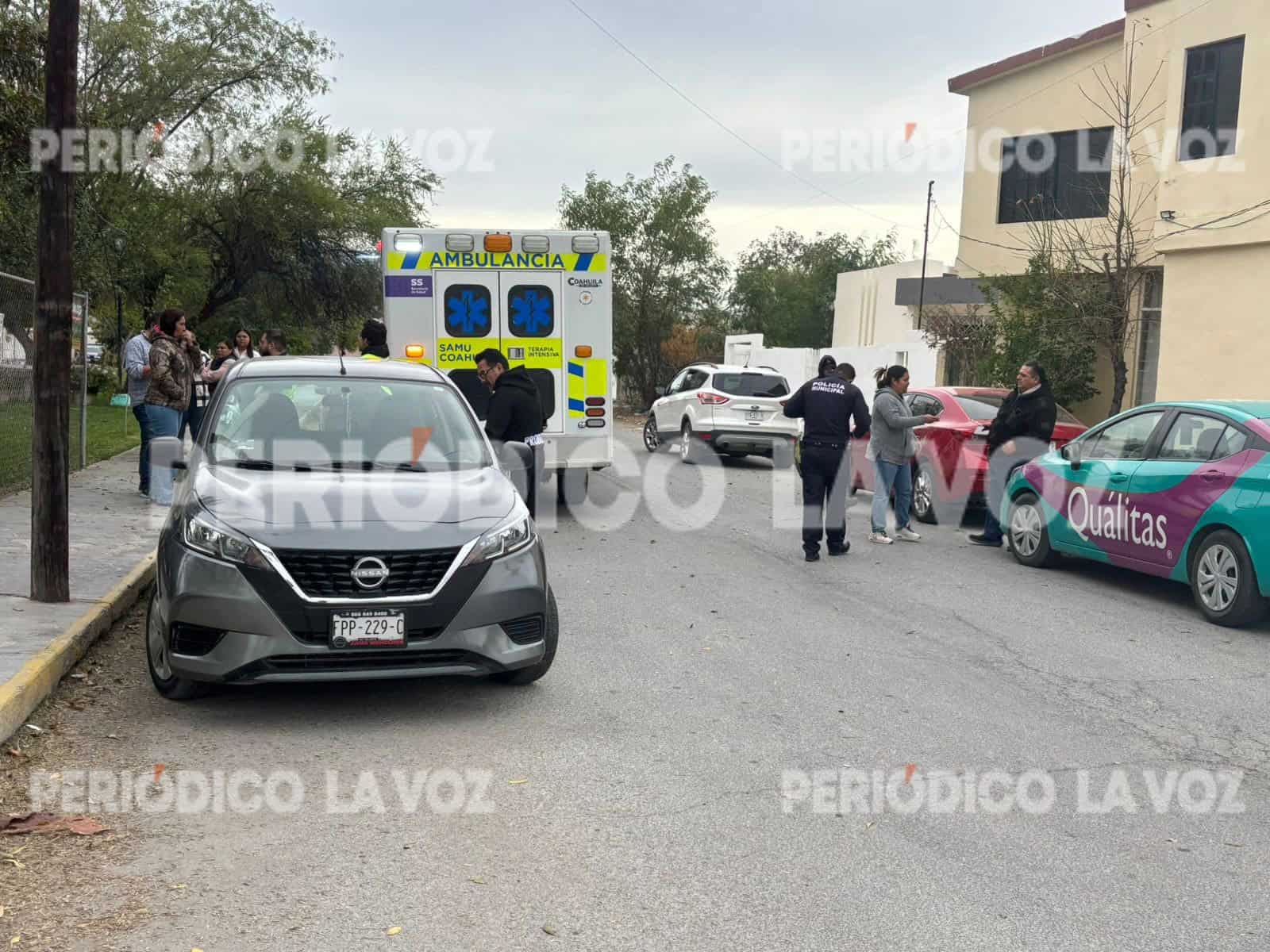 Choque en Monclova causa daños materiales y susto entre conductoras