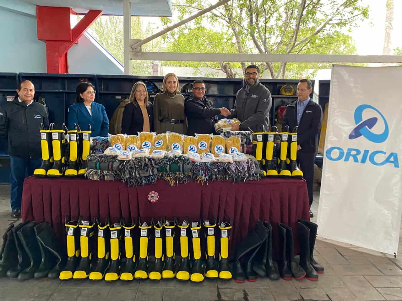 Orica dona equipo de seguridad a bomberos Monclova