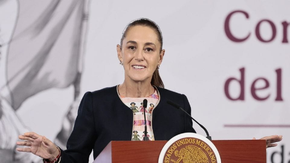 Sheinbaum tiene 74% de aprobación en encuesta de Ciudad de México