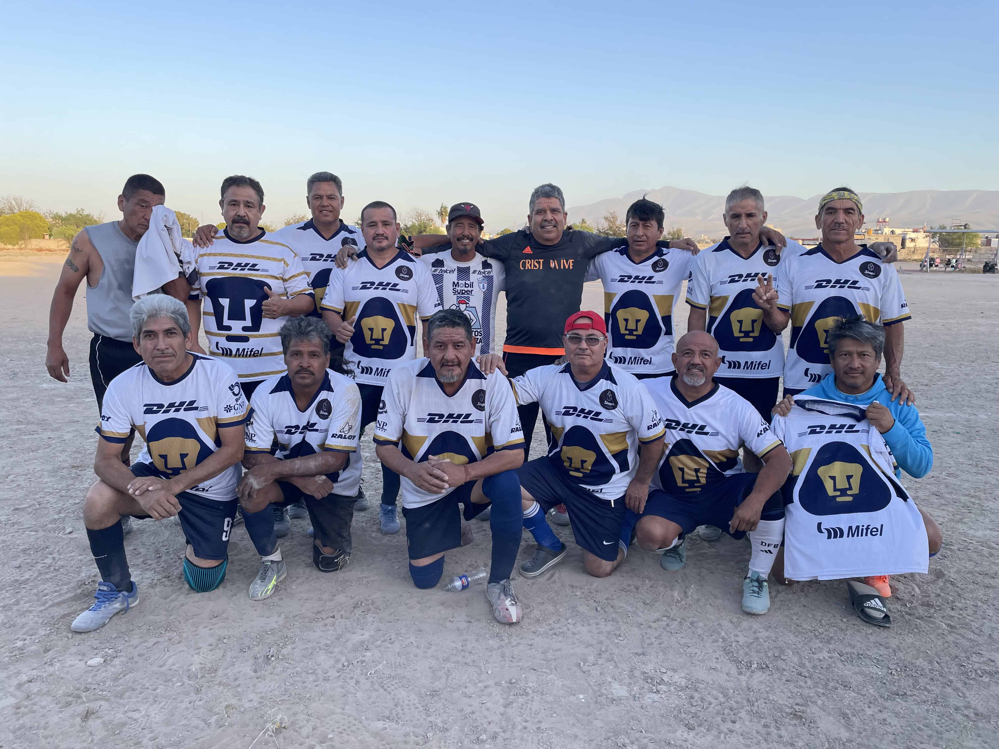 Cruz Azul y Amigos de Garín avanzan a cuartos de final en Liga Mayor de Fútbol