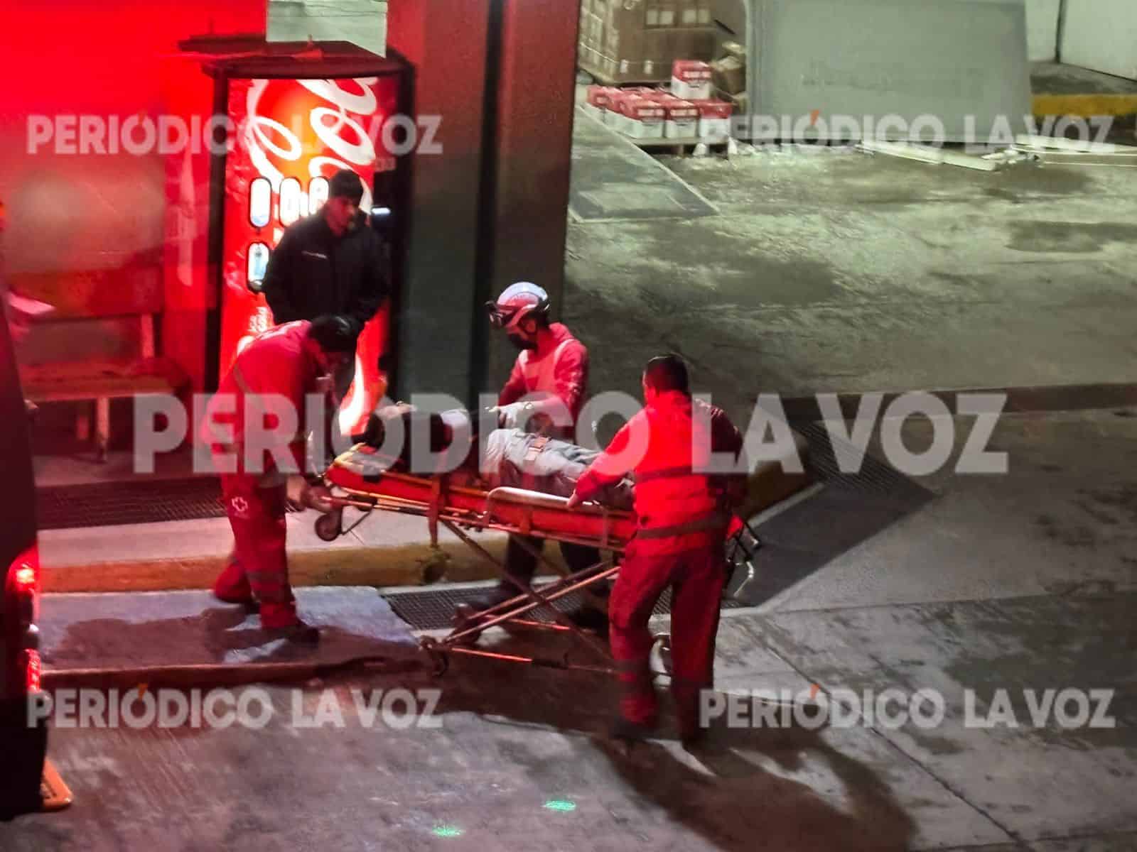 Caída de hombre en Monclova lo deja en estado delicado 