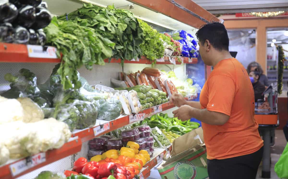 Oscar Medina advierte sobre desabasto de alimentos en México