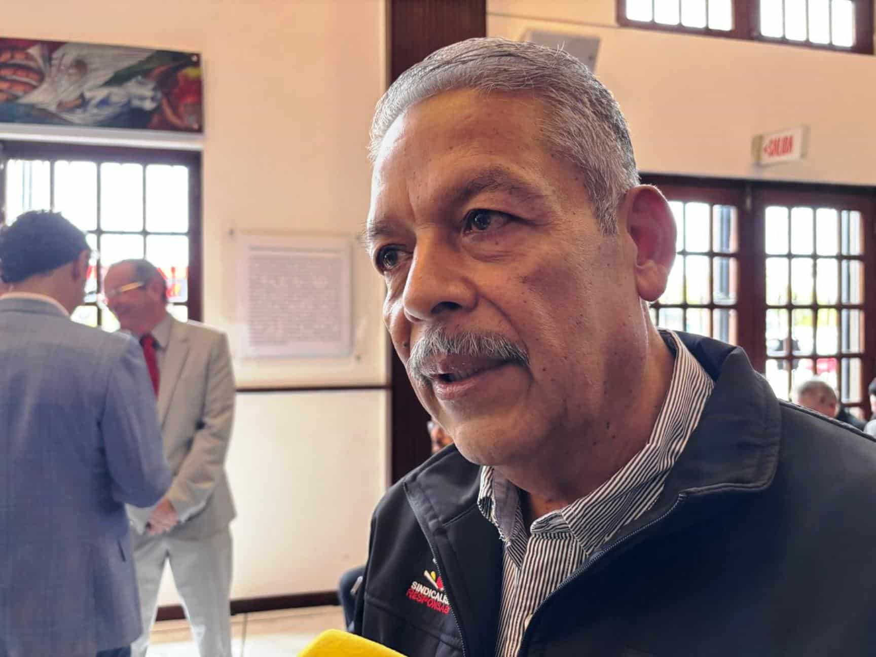 Bloqueos en Coahuila: Tereso Medina alerta sobre riesgo laboral