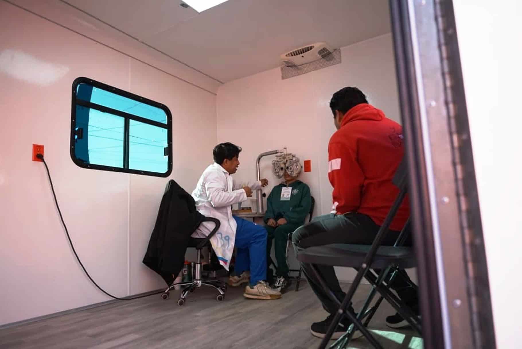 DIF Saltillo atiende a más de 6 mil personas con unidad móvil