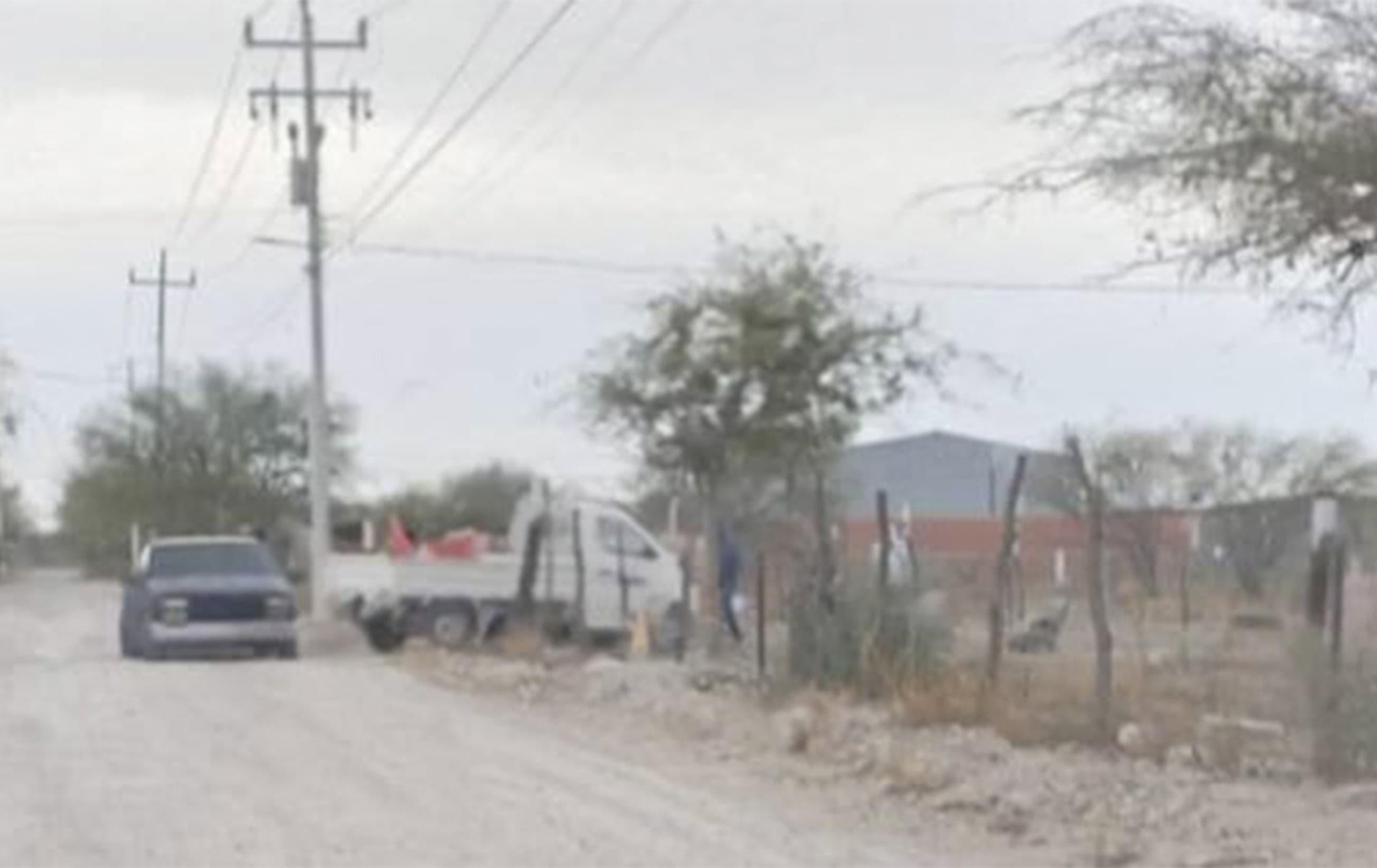 Señalan presunto uso indebido de vehículo oficial en Allende; ciudadanía exige explicaciones