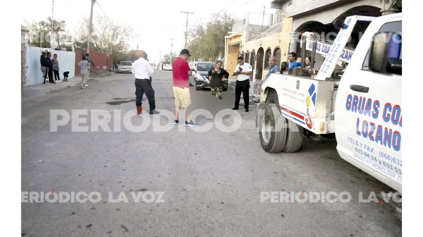 Accidente en Monclova: hombre arrollado por su propia grúa