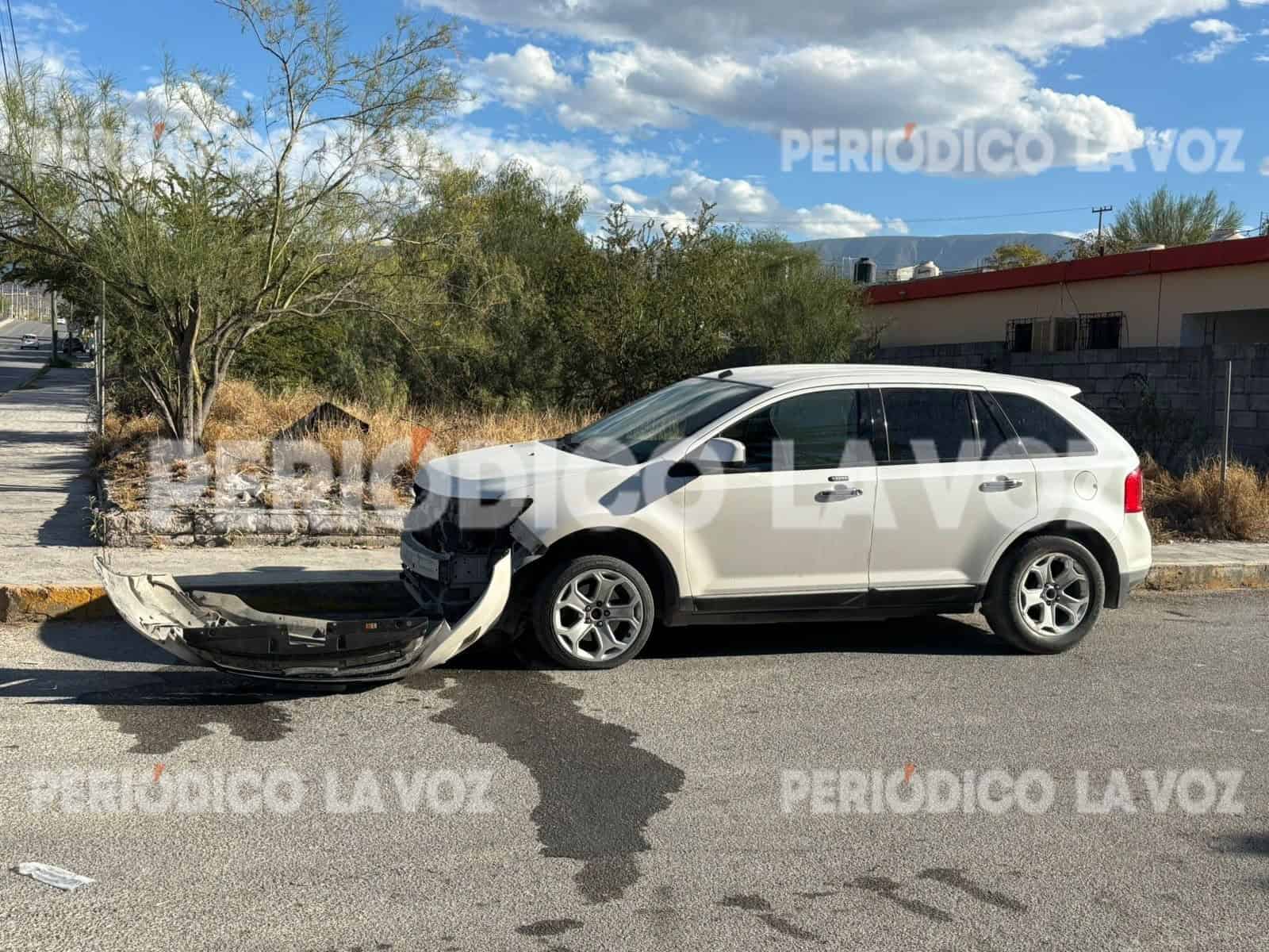 Accidente en Monclova: choque de vehículos causa daños materiales
