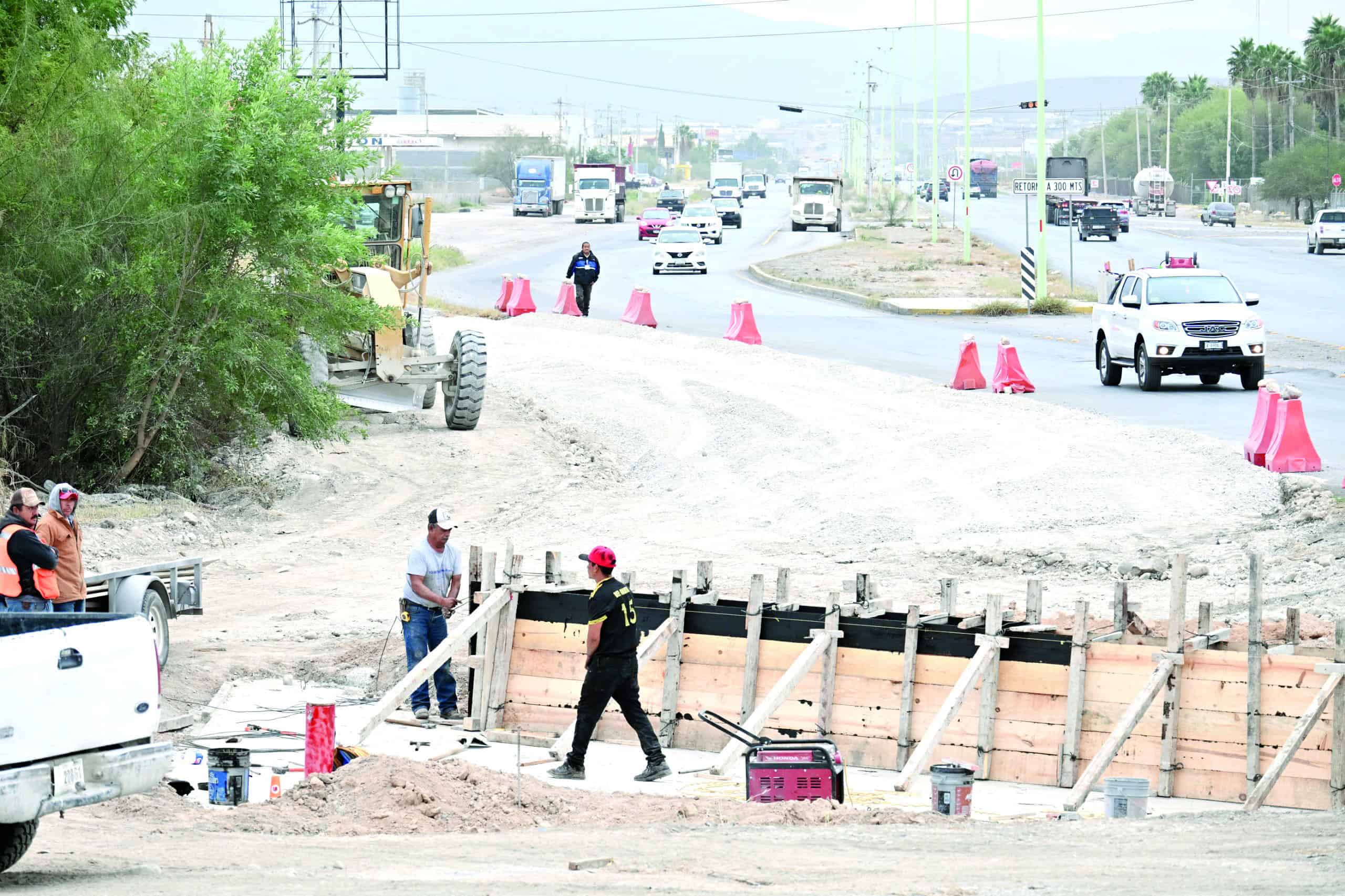 Sari Pérez Cantú gestiona modernización del cruce en Frontera