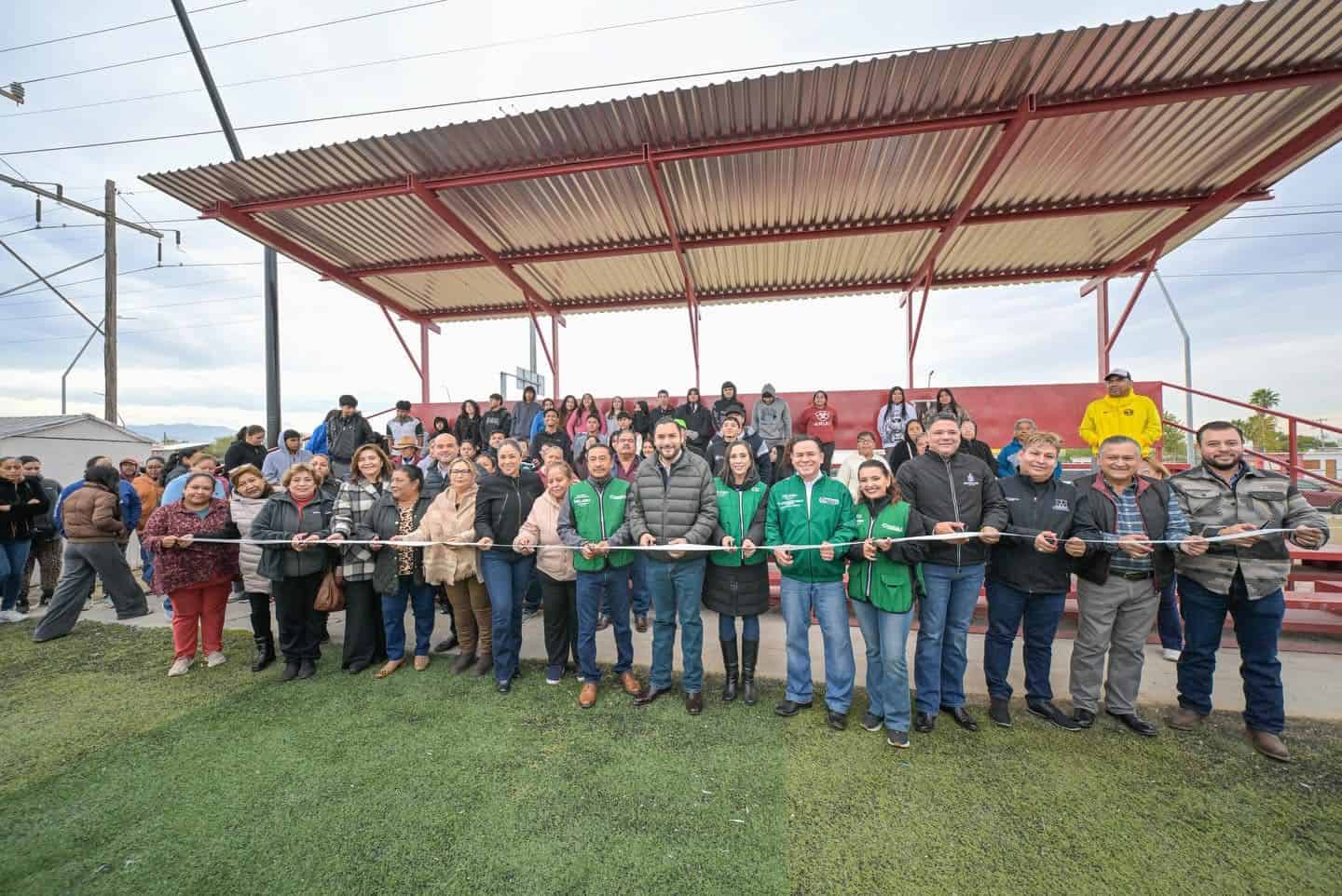 Carlos Villarreal entrega obras en Monclova por más de 11 mdp