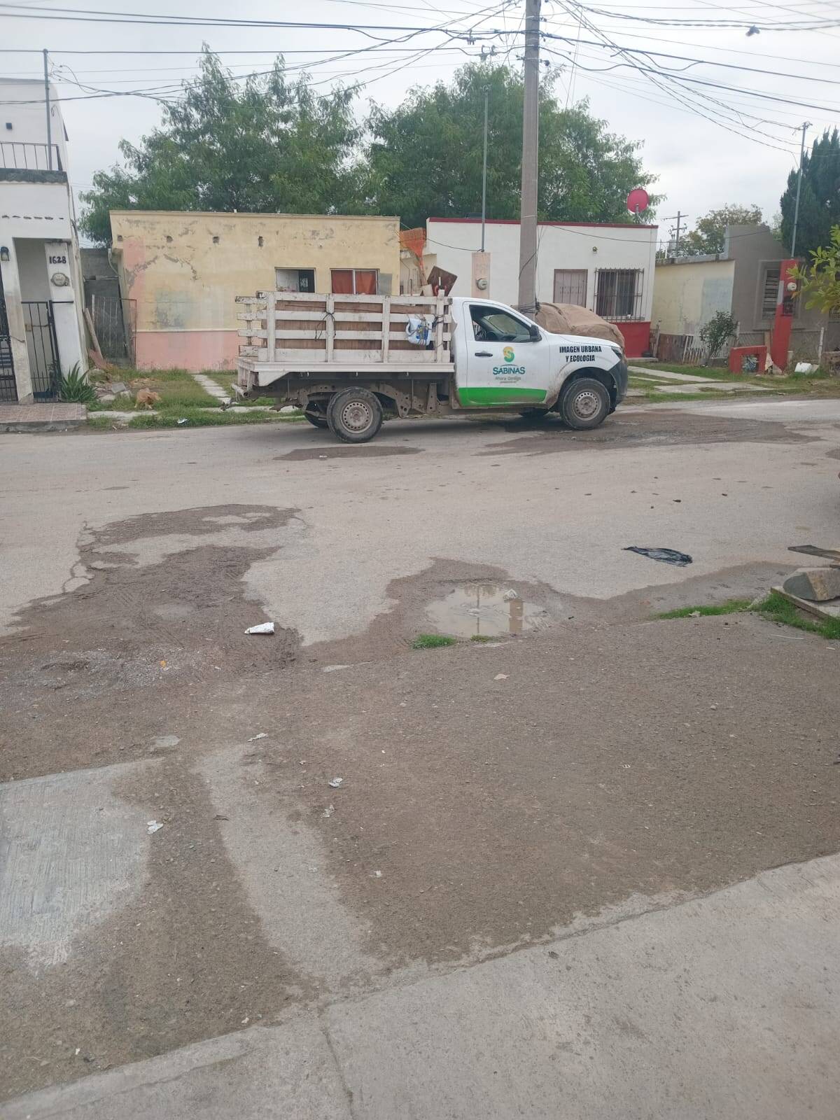 Alcalde José Feliciano Díaz apoya a Don Jesús en Sabinas