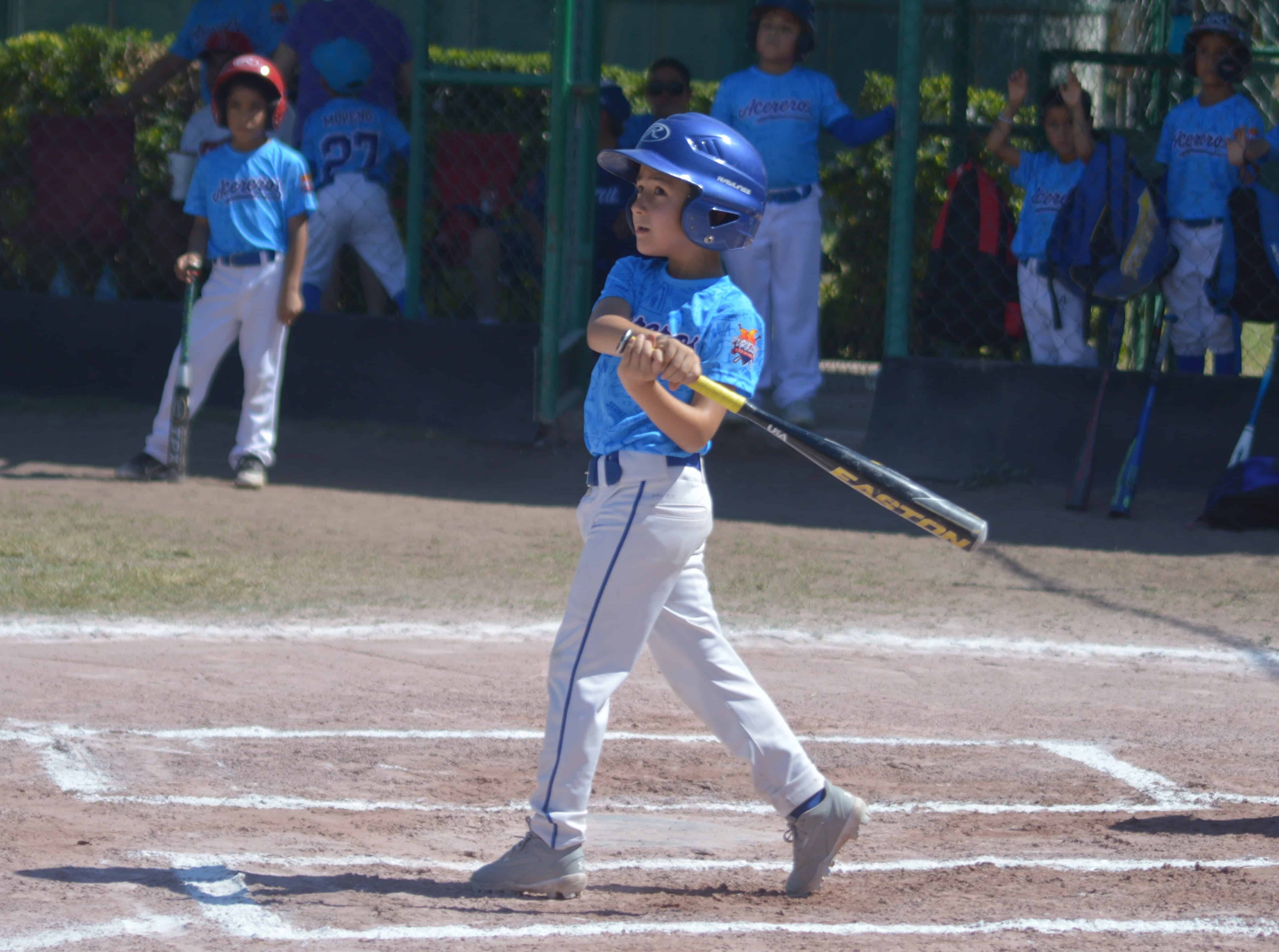Acereros se mantiene invicto en la Liga de Béisbol Furiazul