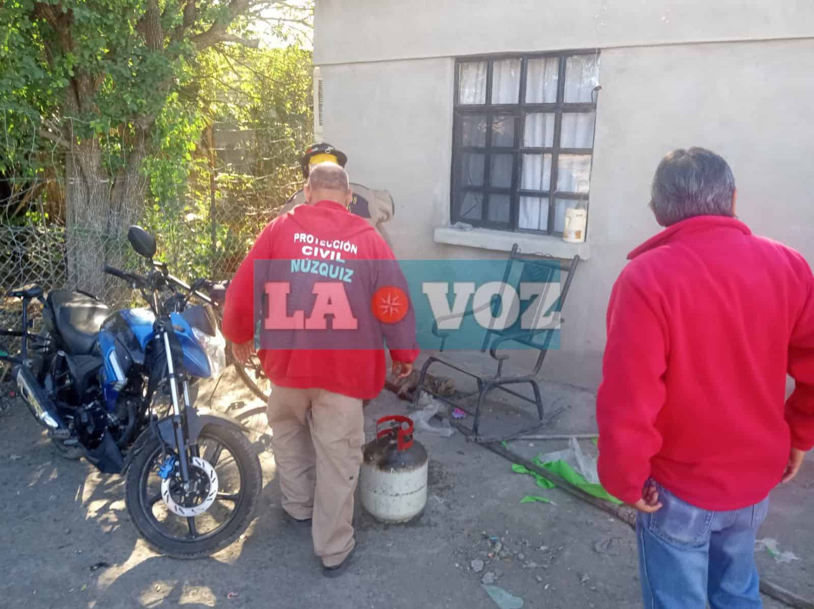 Fuga de gas provoca incendio De boiler en casa-habitación