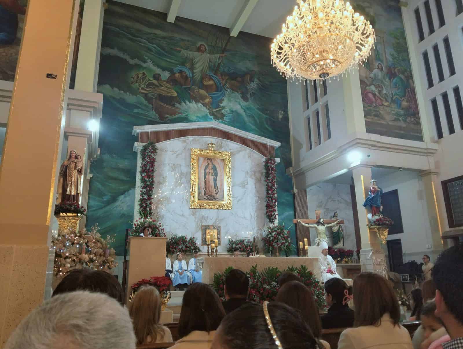 Devotos de Ciudad Acuña celebran con fervor el Día de la Virgen