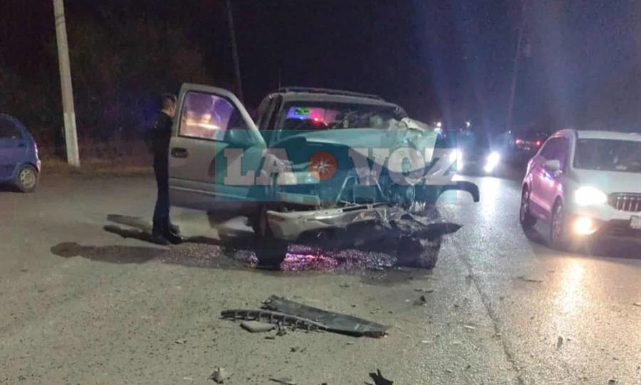 Accidente en carretera estatal 20 deja a conductor herido