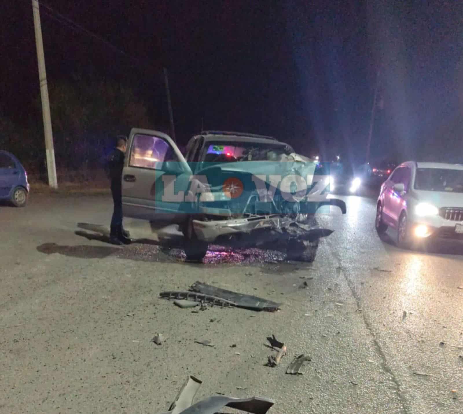 Accidente en carretera estatal 20 deja a conductor herido