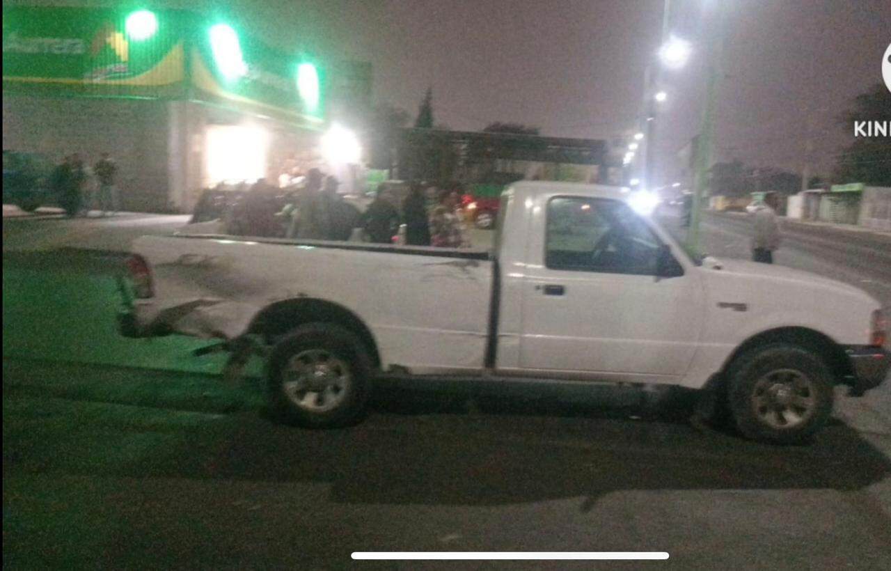 Conductora denuncia agresi&oacute;n tras choque en Frontera