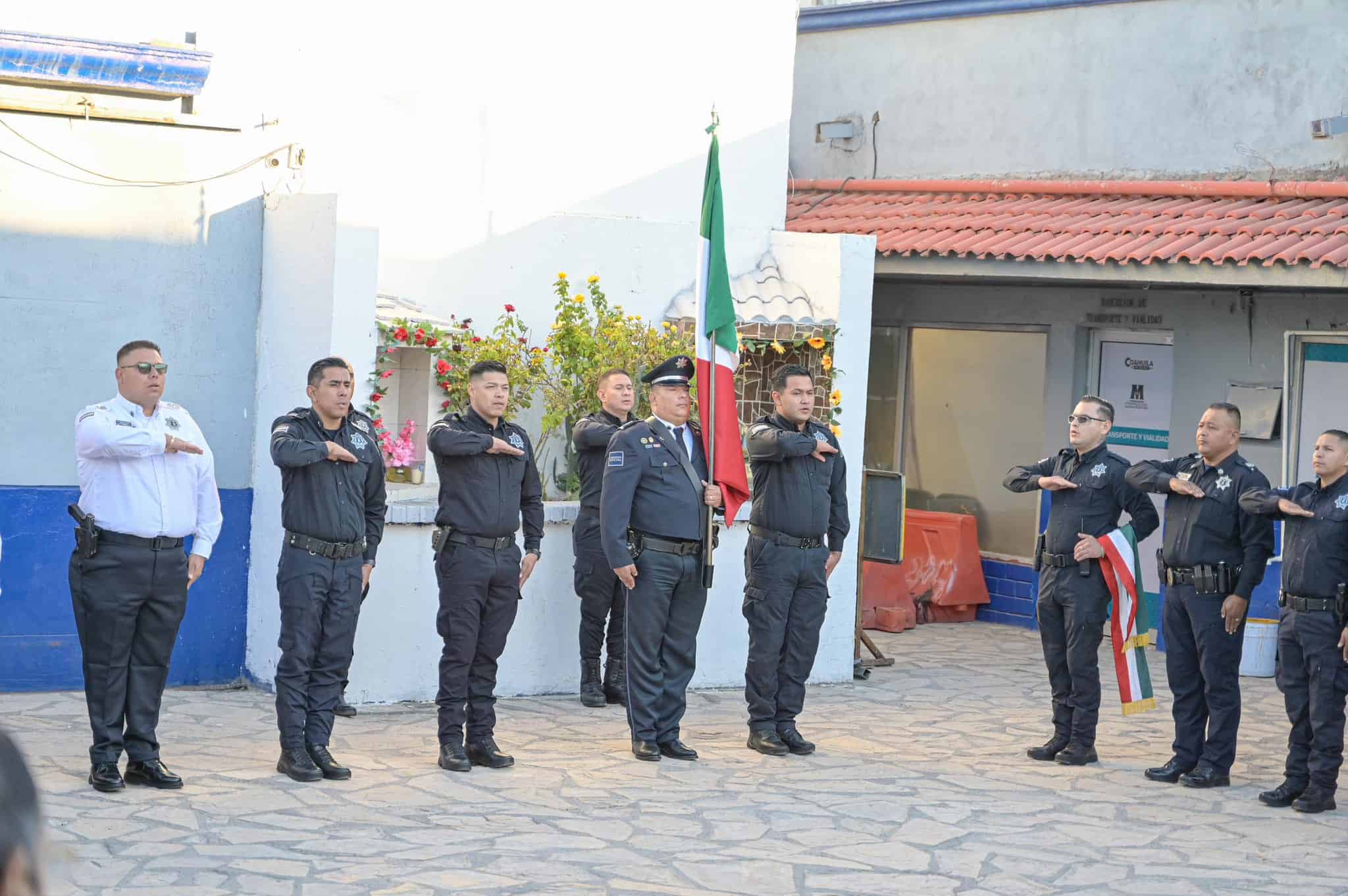 Carlos Villarreal P&eacute;rez anuncia aumento de polic&iacute;as en Monclova