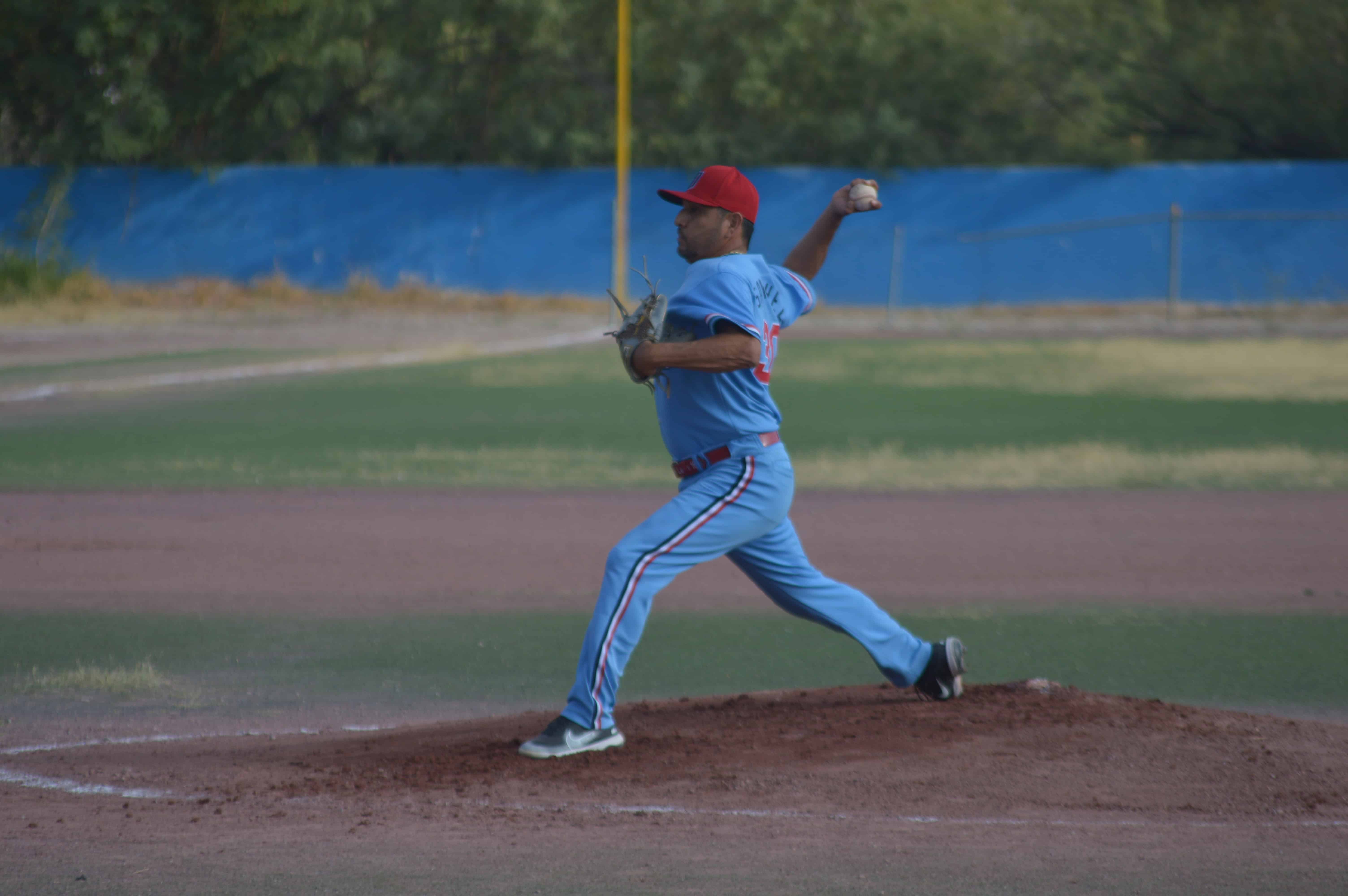 Diablos vencen a Diamondbacks 6-5 en emocionante final de b&eacute;isbol