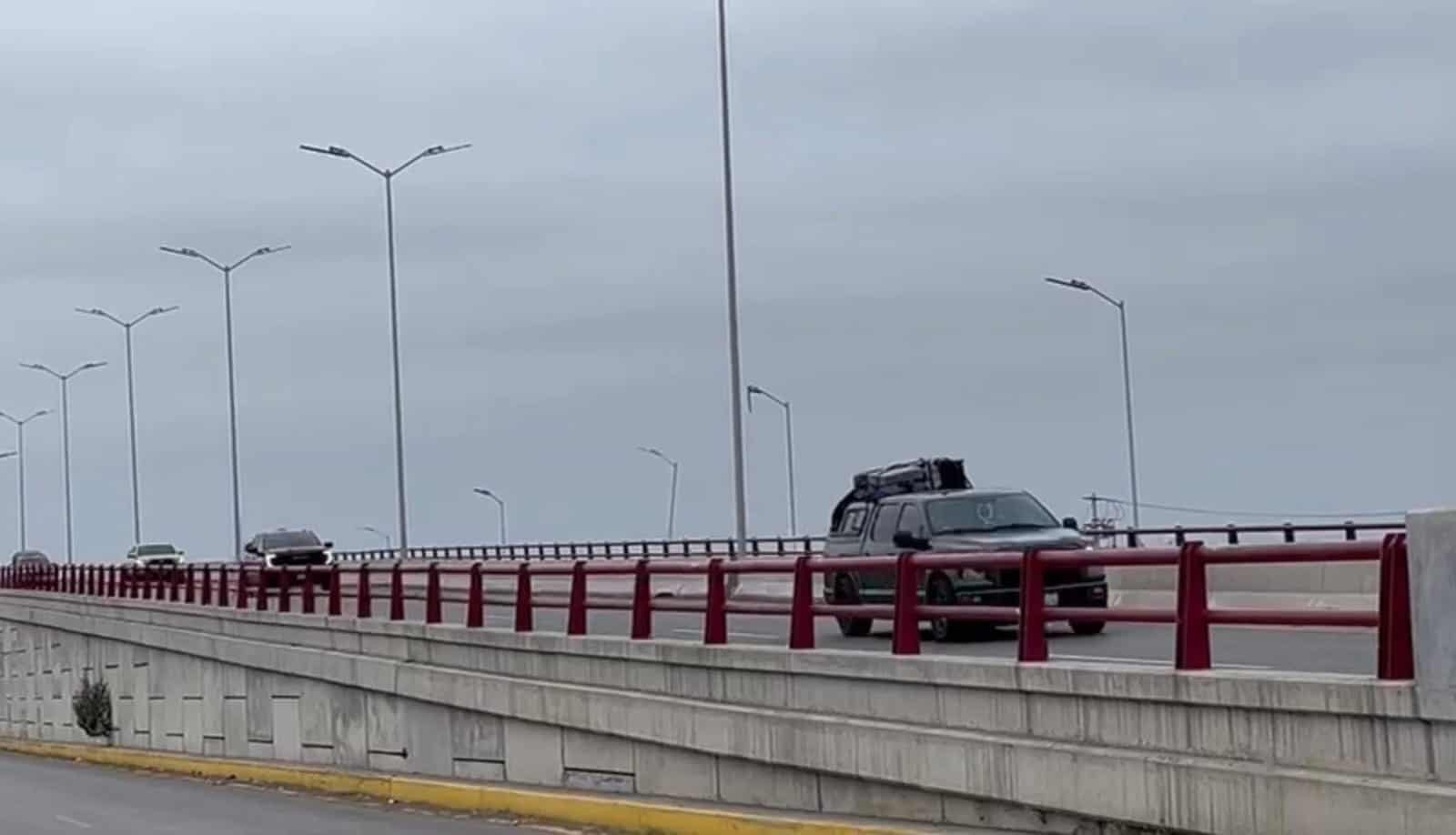 Retiran presuntos retenes irregulares en la carretera 57 y restablecen libre tr&aacute;nsito