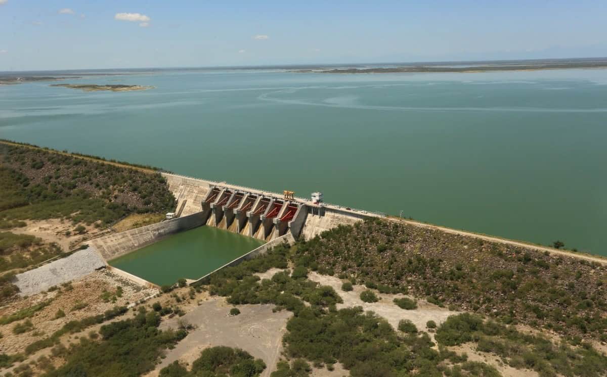 Presa El Cuchillo ceder&aacute; agua a Texas por deuda h&iacute;drica