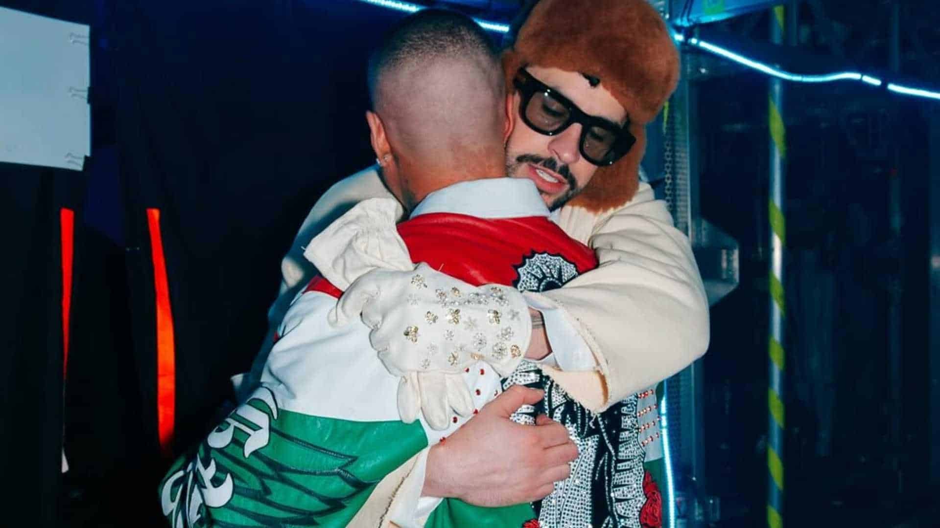 Bad Bunny y J Balvin celebran su reconciliaci&oacute;n en M&eacute;xico: tacos tras concierto