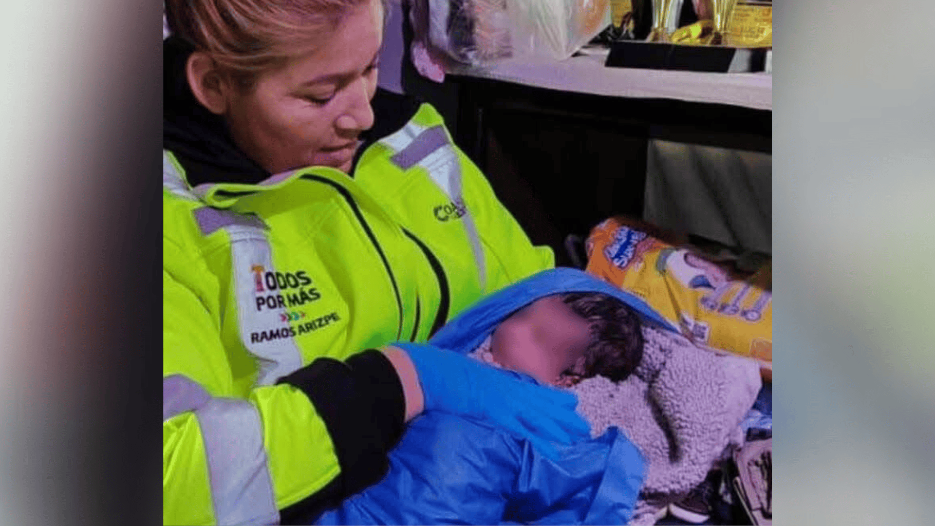 Param&eacute;dicos de Protecci&oacute;n Civil asisten a nacimiento en Ramos Arizpe