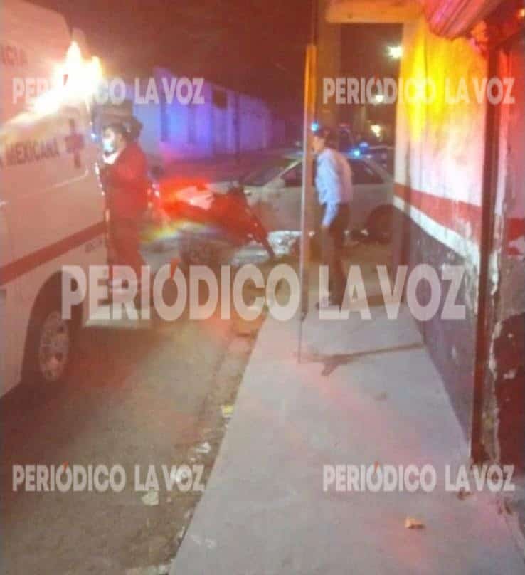 Motociclista lesionado tras accidente en Monclova: Cruz Roja lo atiende