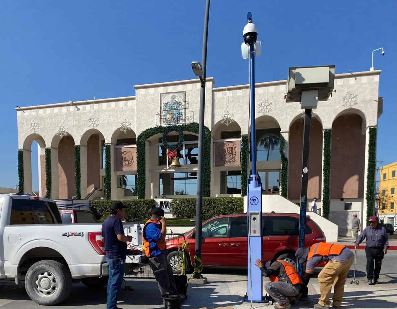 Carlos Villarreal refuerza seguridad en Monclova con Punto Violeta