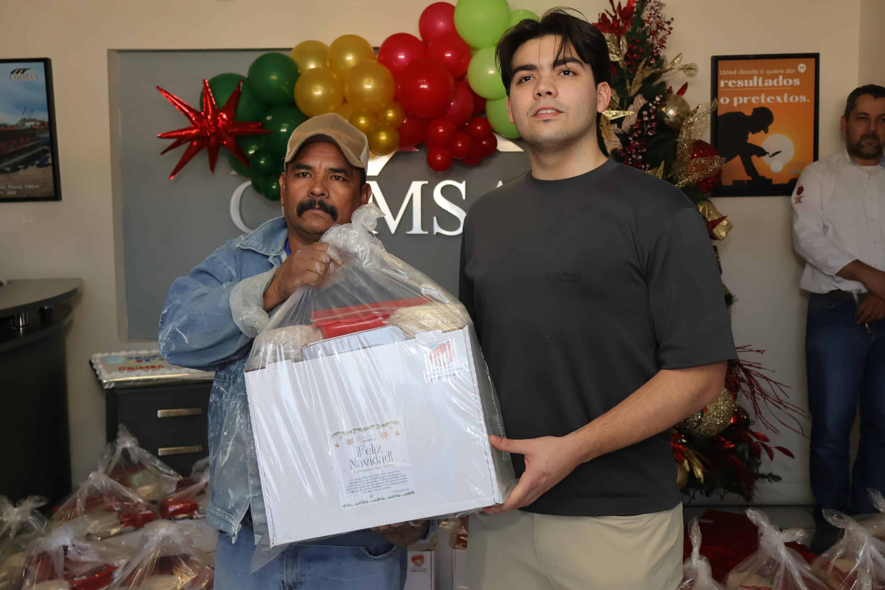 Grupo KAMAR celebra la unidad familiar con canastas navide&ntilde;as