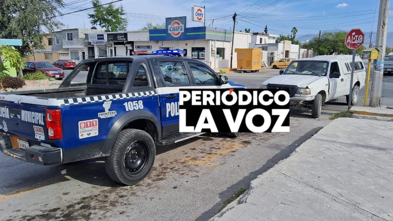 William N, adolescente en moto, sufre accidente en colonia Borja