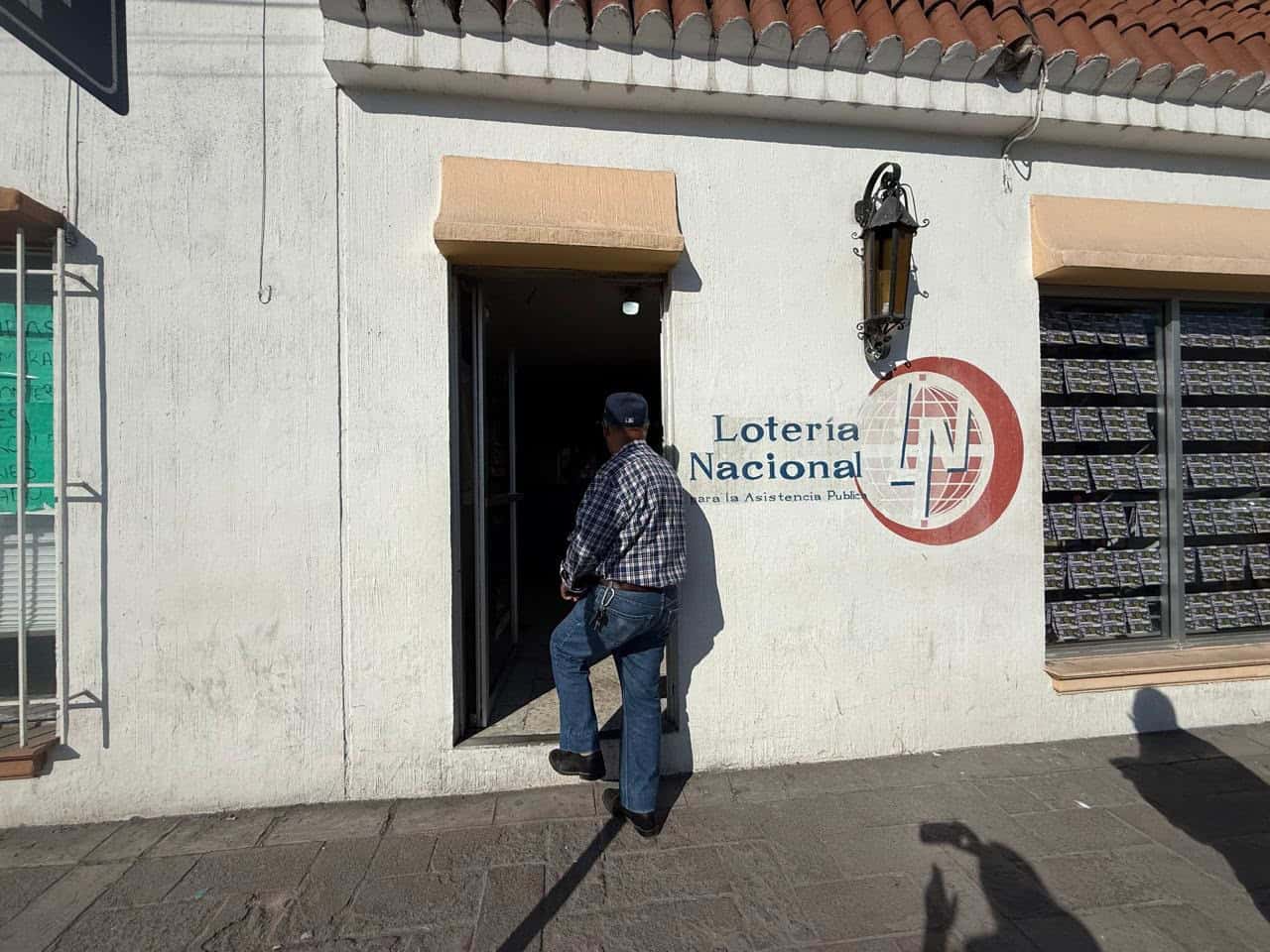 Monclovense Armando Villarreal espera ganar en la Loter&iacute;a Nacional