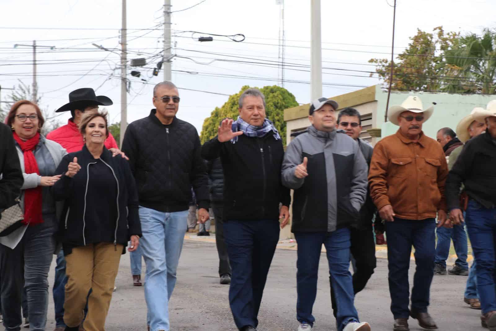 San Juan de Sabinas: &Oacute;scar R&iacute;os Ram&iacute;rez cumple con obra de pavimentaci&oacute;n hist&oacute;rica