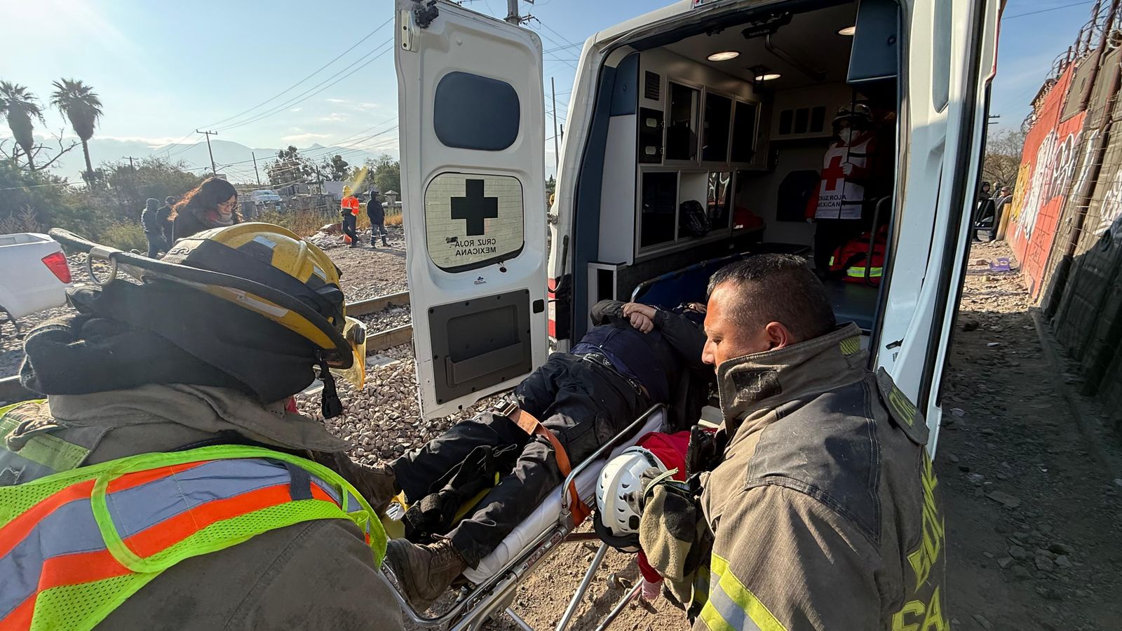 Lista de heridos de accidente  entre cami&oacute;n y tren en Saltillo que dejo 9 heridos