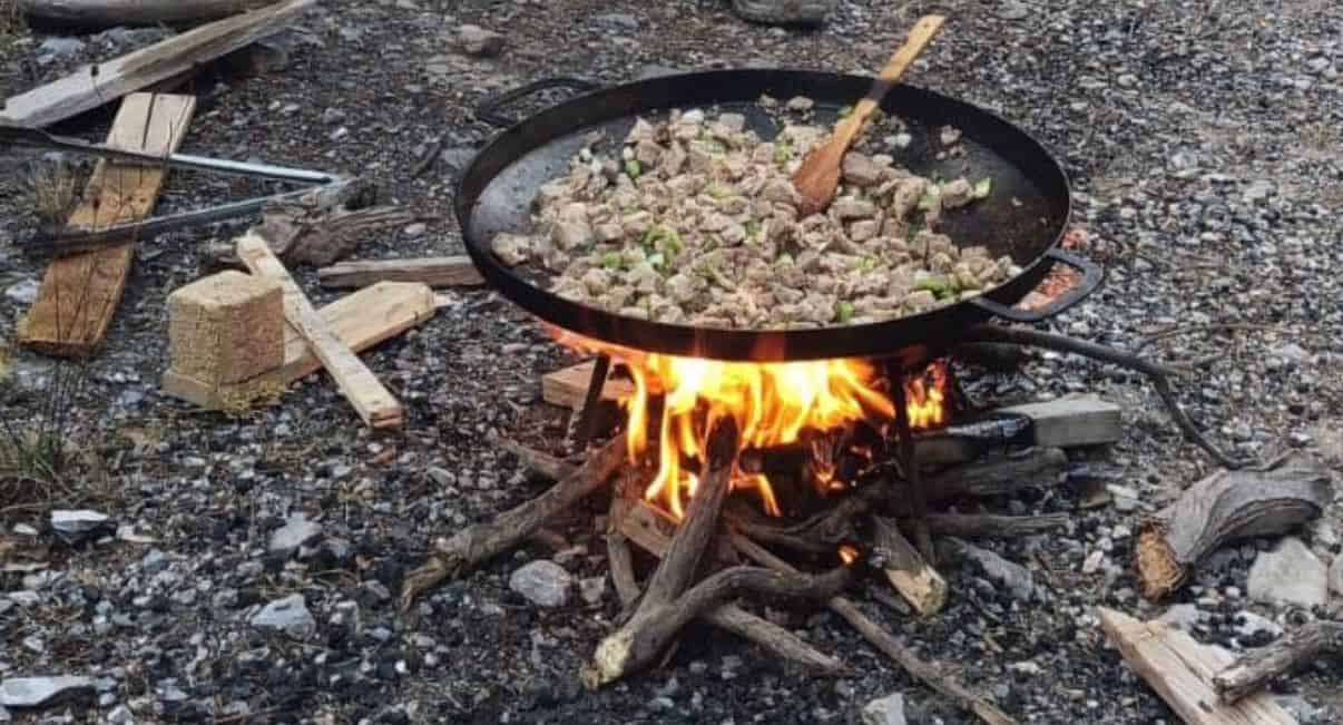 Detienen a Pedro M por encender fogata en Arteaga: riesgo de incendio