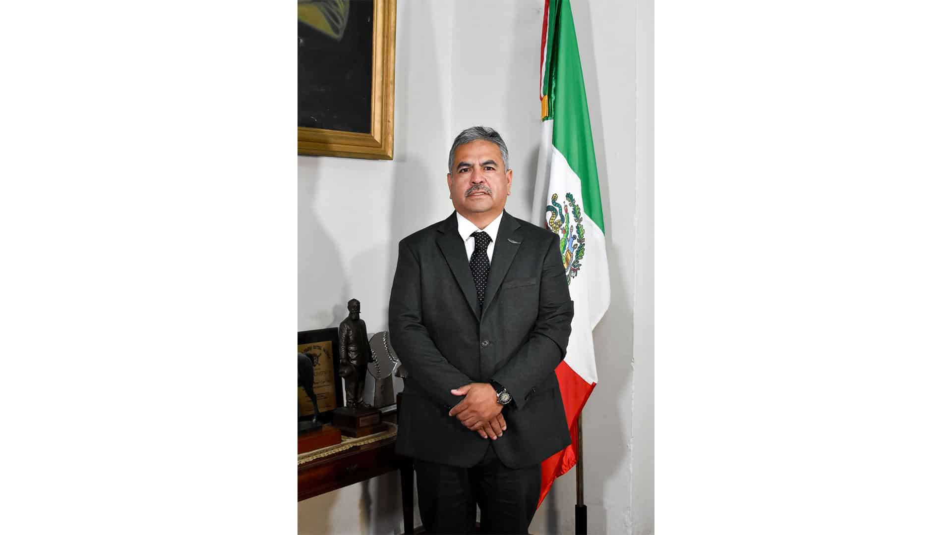 V&iacute;ctor Leija env&iacute;a mensaje de A&ntilde;o Nuevo a Cuatro Ci&eacute;negas