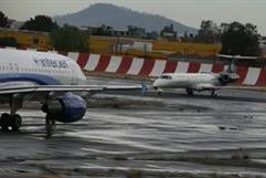 Aterrizajes en AICM se normalizan después de niebla en Ciudad de México