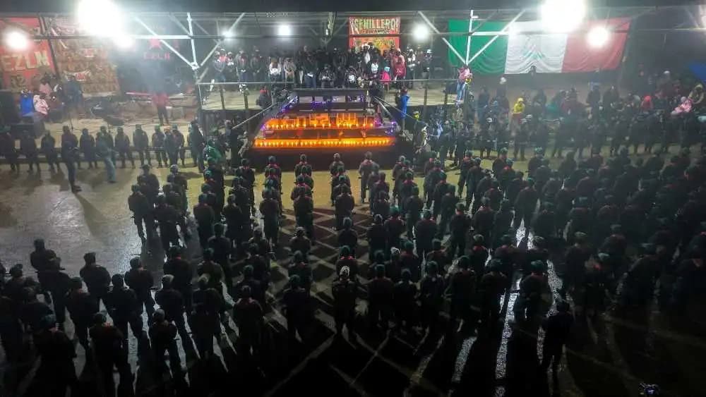 Oventik celebra 32 aniversario del levantamiento zapatista con baile y discursos