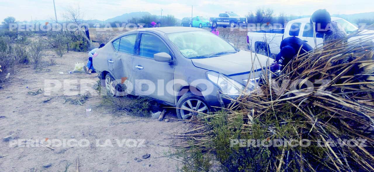 Accidente carretero en Casta&ntilde;os: pareja ilesa tras falla mec&aacute;nica