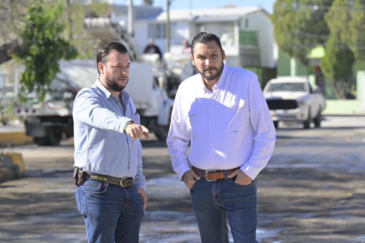 Carlos Villarreal y Manolo Jim&eacute;nez fortalecen infraestructura en Monclova