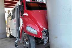 Accidente de camión de Ruta Express en Saltillo: sin lesionados