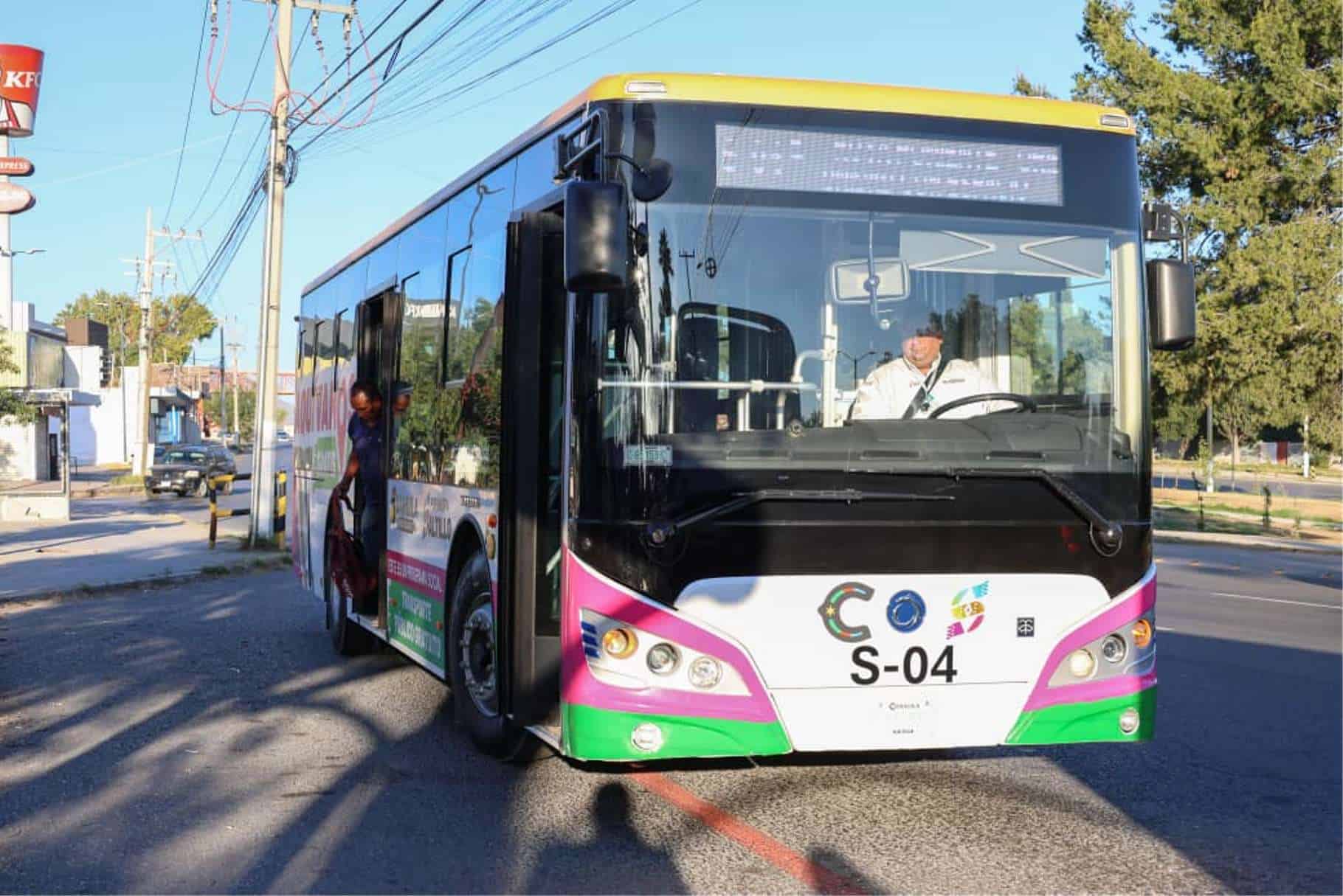 Saltillo: Javier D&iacute;az anuncia nuevas rutas alimentadoras de transporte p&uacute;blico