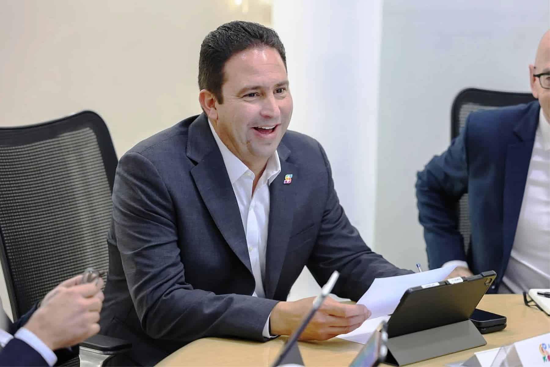 Saltillo: Javier D&iacute;az anuncia nuevas rutas alimentadoras de transporte p&uacute;blico