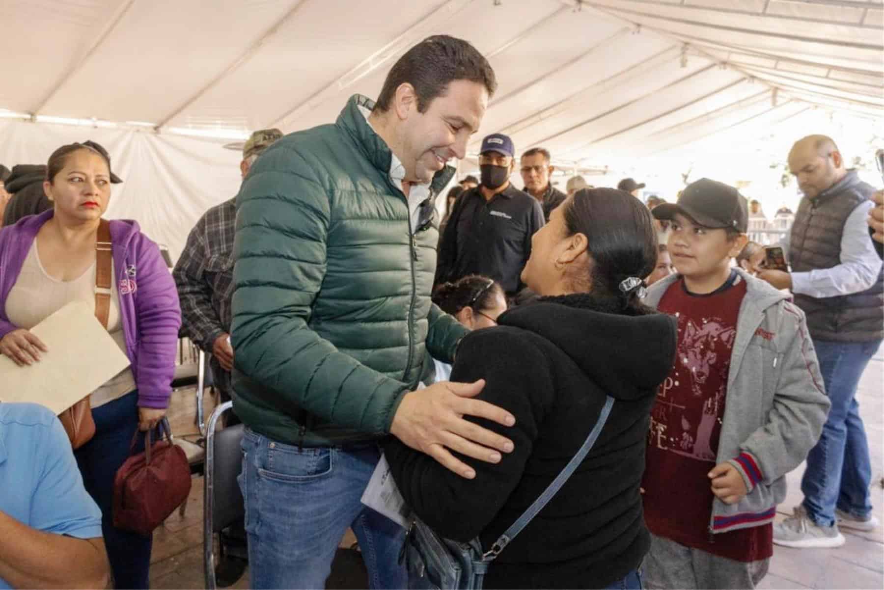 Javier D&iacute;az Gonz&aacute;lez agradece pagos de impuesto predial en Saltillo