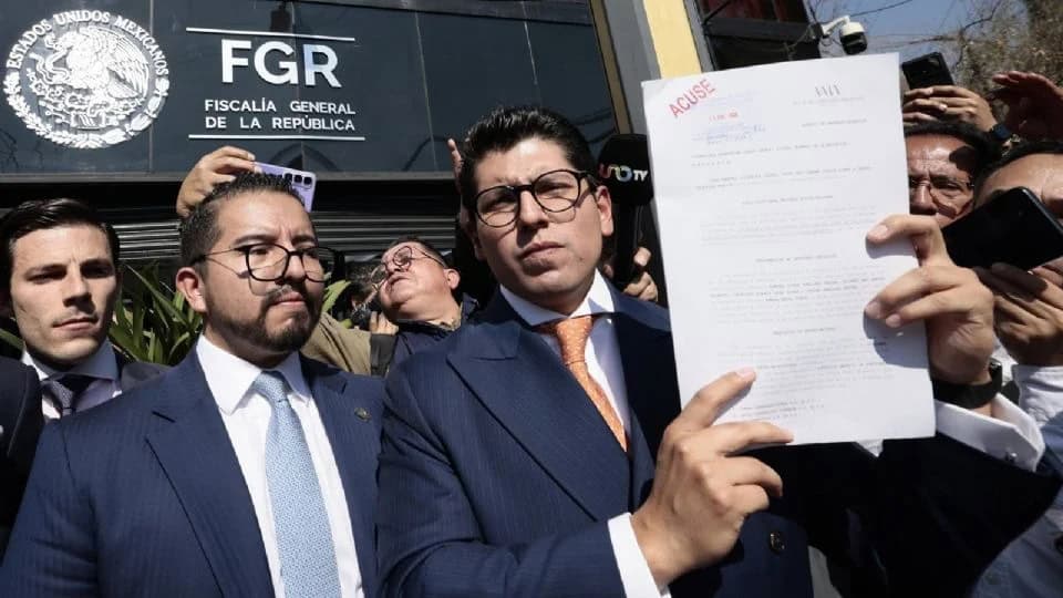V&iacute;ctimas del tren Interoce&aacute;nico en Oaxaca presentan denuncia penal