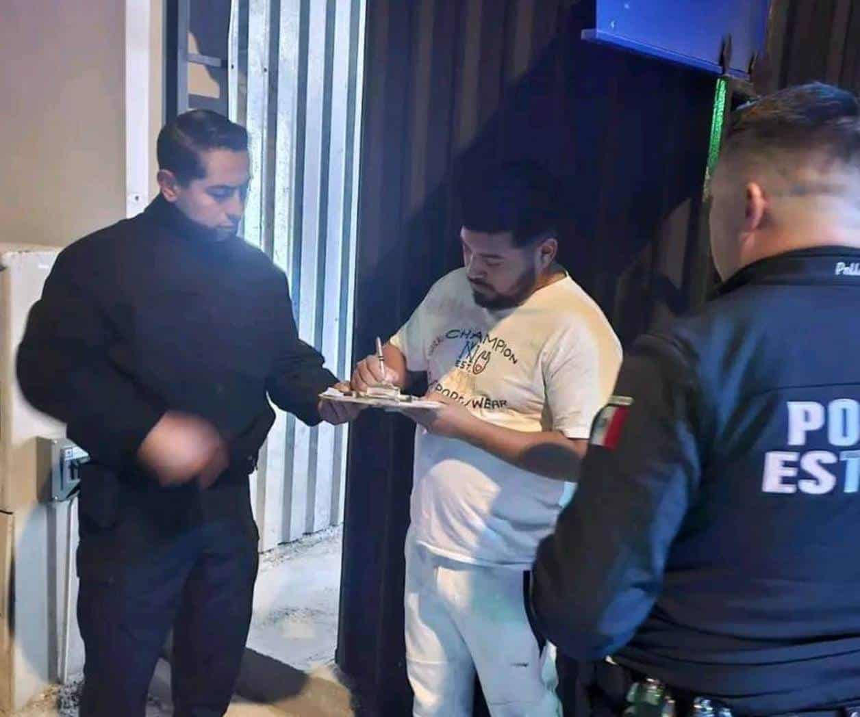 Polic&iacute;a Civil Coahuila clausura Maxicompras por irregularidades