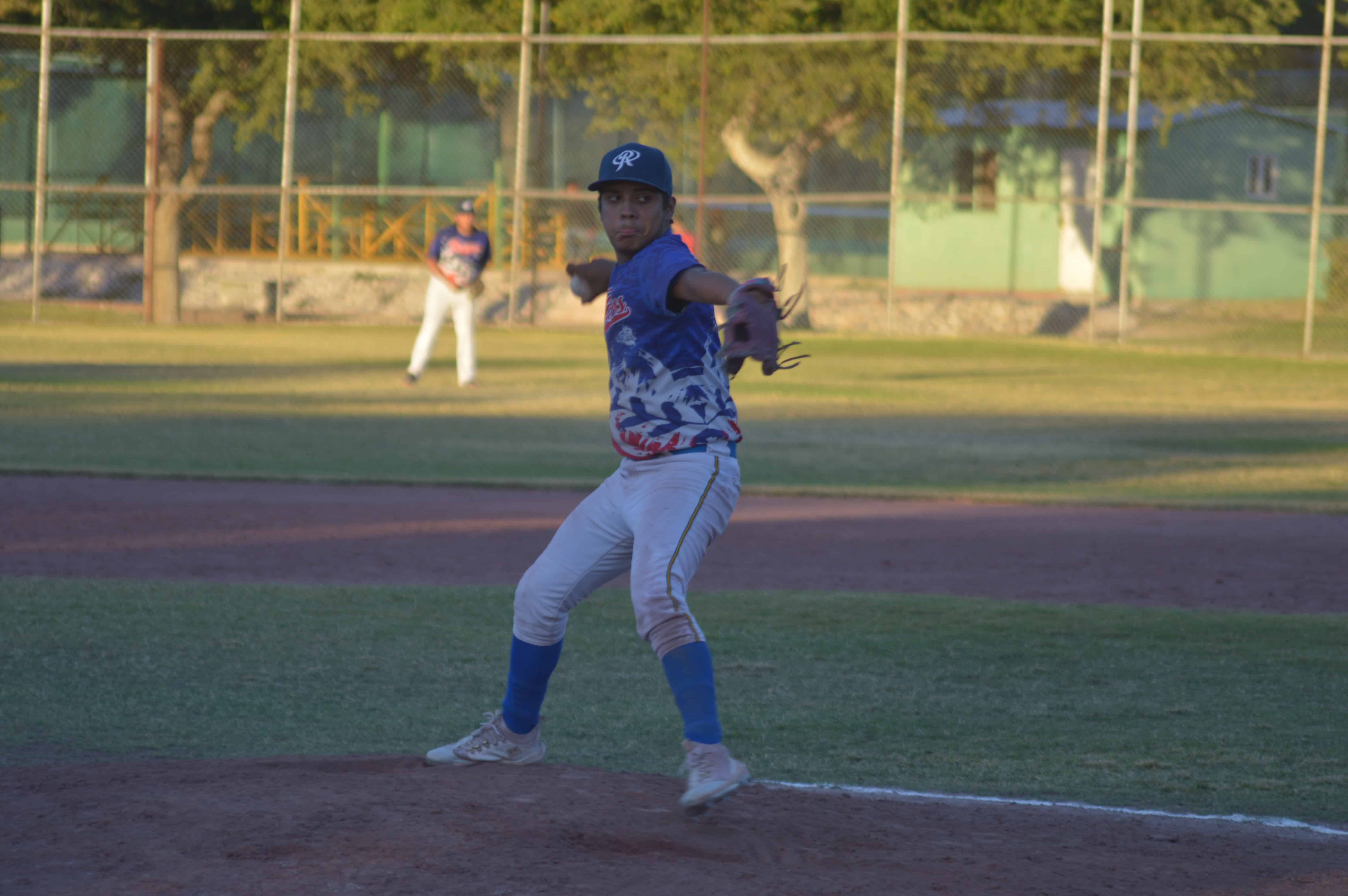 Mets luchan por playoffs en la Liga de B&eacute;isbol Furiazul