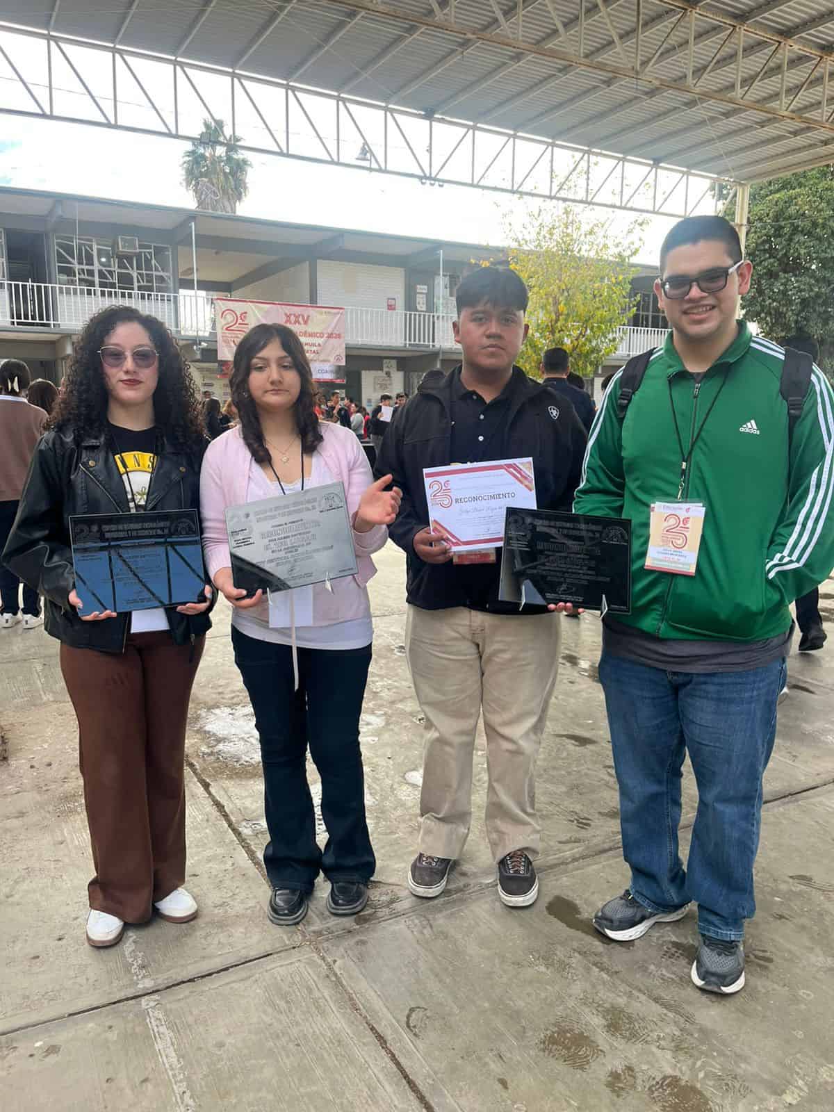 Cbtis 54 de Ciudad Acu&ntilde;a avanza a competencia nacional tras logros destacados