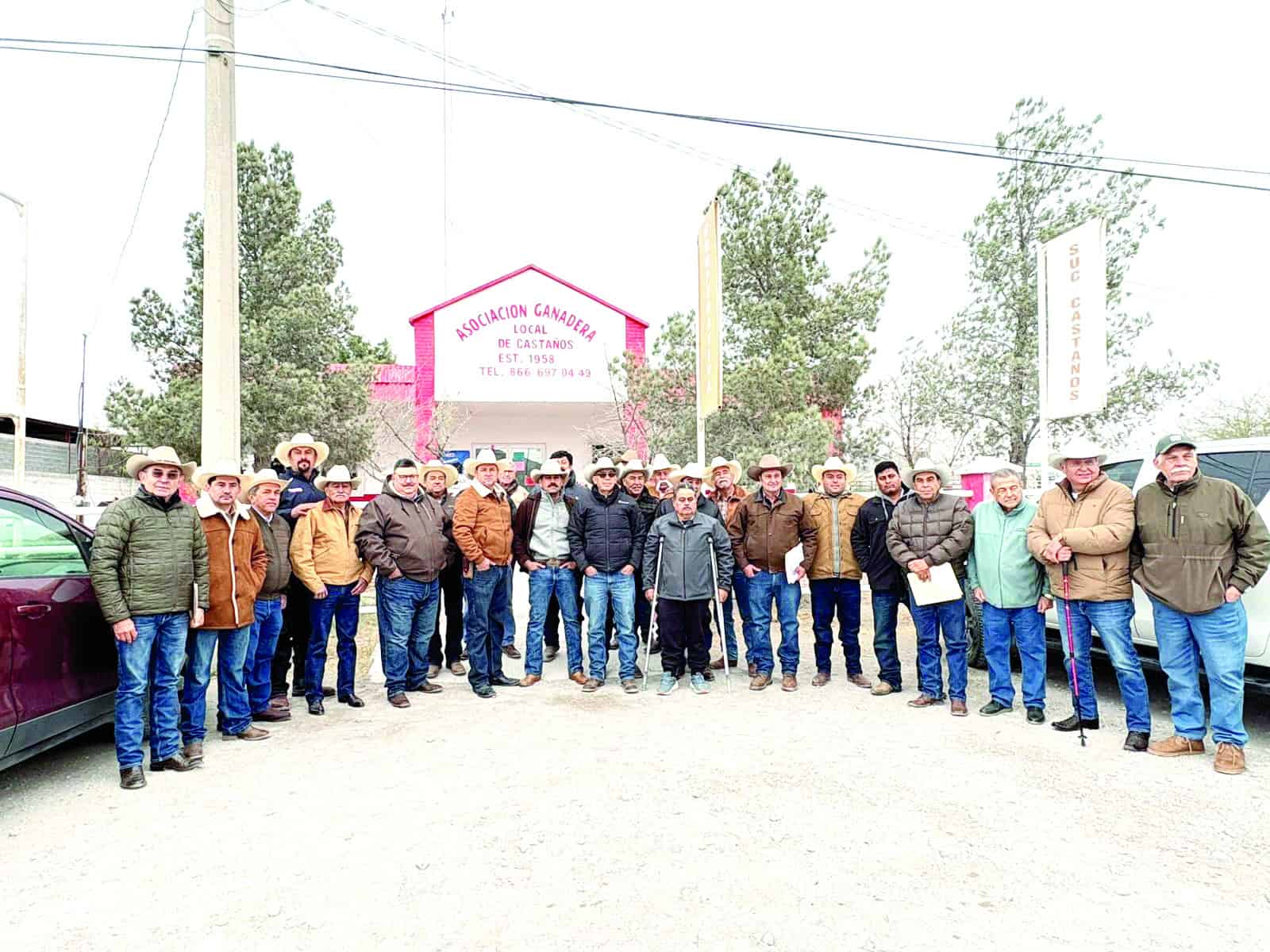 Entre reclamos eligen Presidente de la AG