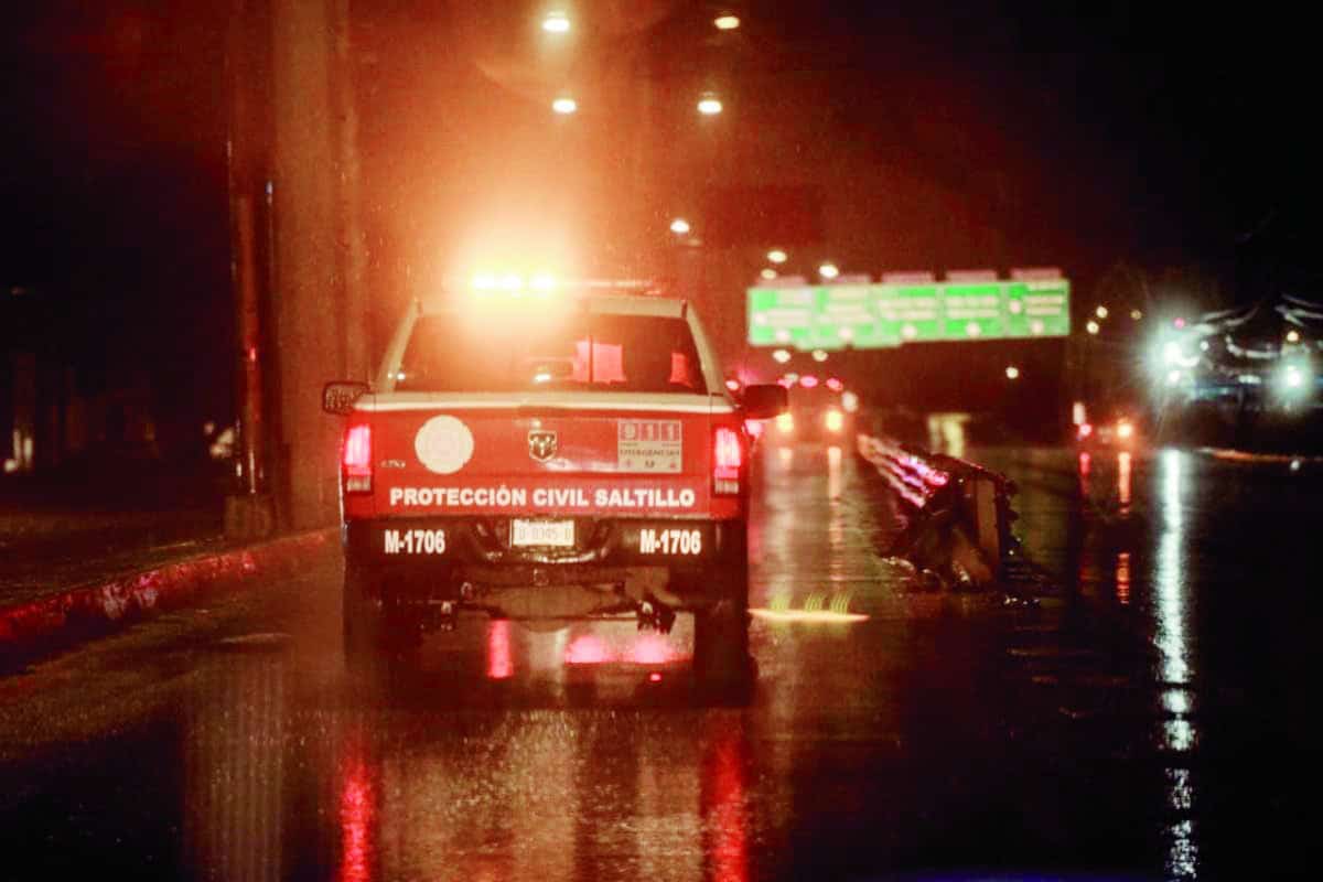 Javier D&iacute;az coordina apoyos ante bajas temperaturas en Saltillo